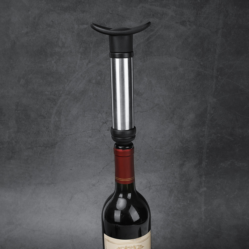 จุกไวน์พร้อมปั๊มไวน์สูญญากาศเค - Wine Preservation Pump บทวิจารณ์และราคา